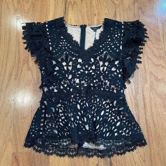 Black Lace Top NWT Size Small Romantic Lined - Picture 9 of 15